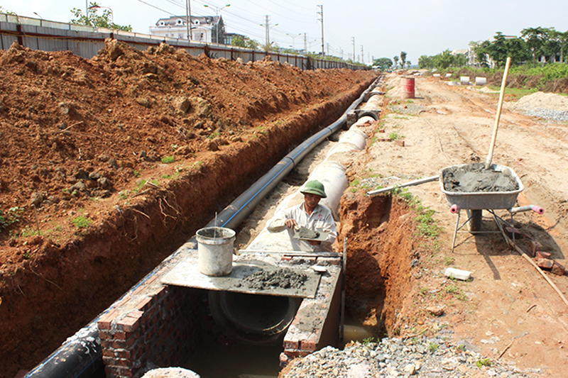 Đường ống cấp nước  và hệ thống thoát nước  toàn  dự án
